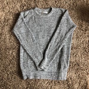 ✨ Abercrombie & Fitch Ribbed Grey Sweater ✨